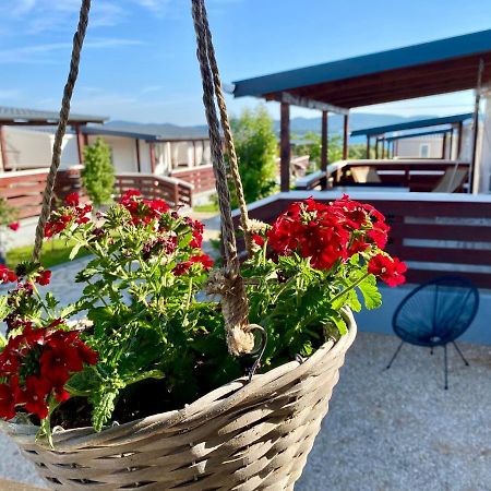 Mobile Homes Kamp Maslina, Биоград-на-Мору Экстерьер фото