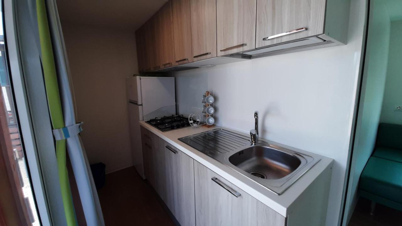 Mobile Homes Kamp Maslina, Биоград-на-Мору Экстерьер фото