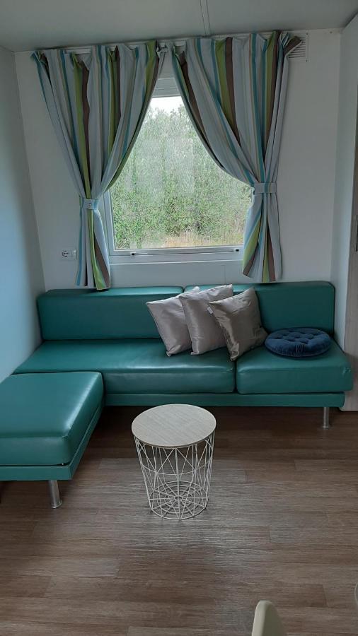 Mobile Homes Kamp Maslina, Биоград-на-Мору Экстерьер фото