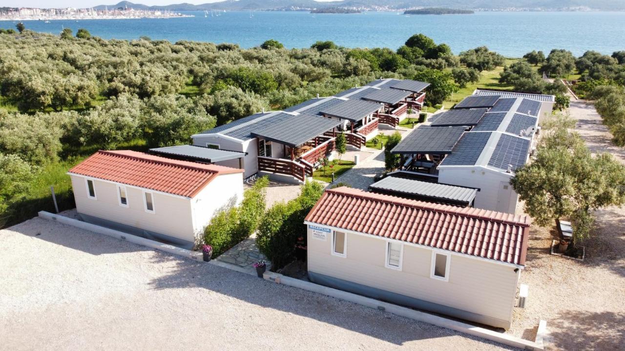 Mobile Homes Kamp Maslina, Биоград-на-Мору Экстерьер фото