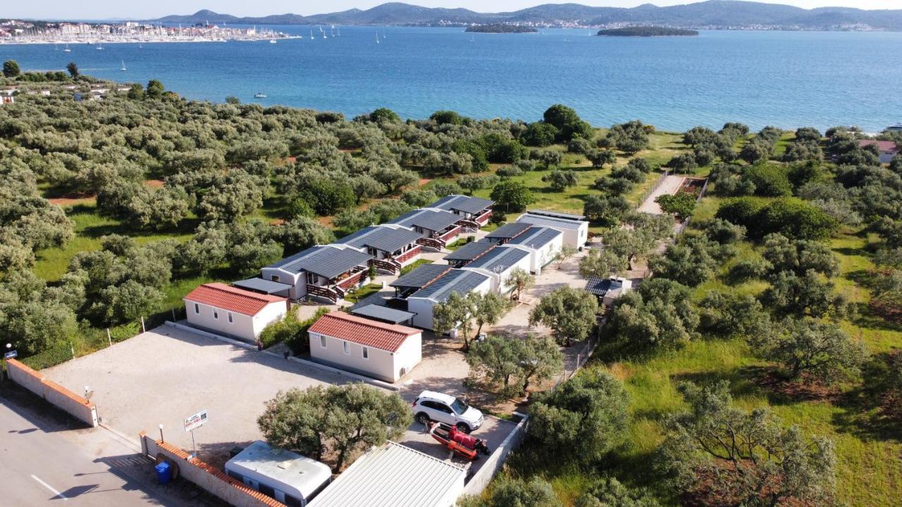 Mobile Homes Kamp Maslina, Биоград-на-Мору Экстерьер фото